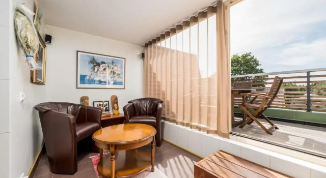 Апартаменты Komeedi Apartment