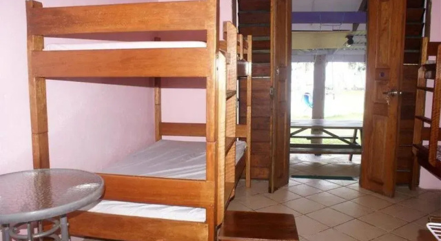 Blue Pango Motel - Hostel, Rezervovat Motel Efate hotely s bazénem, Bazén
