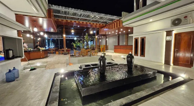 Omah Joglo Bugis, Varaa Matkakoti Malang East Java