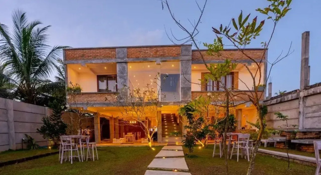 Ami Mirissa, Varaa Matkakoti Kamburugamuwa Matara District