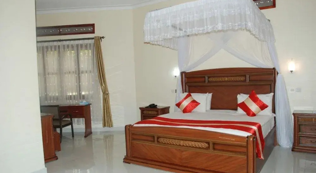 Miika Eco Resort Hotel, Boek Resort 3-sterren hotels in Hoima, 3*