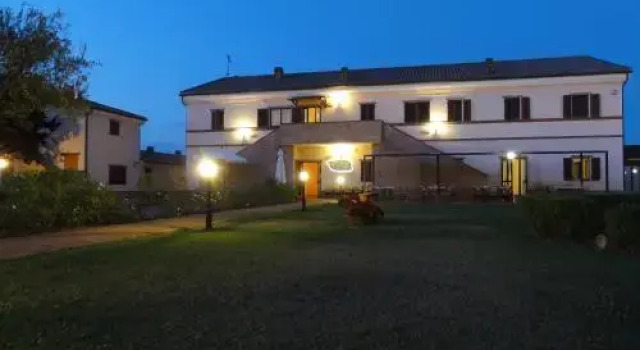 Hotel Ristorante Mira Conero, Забронировать Отель Отели Марок 3 звезды, 3*