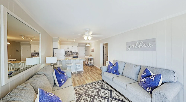 New Listing! a Place At The Beach W/ Pool 2 Bedroom Condo, Забронировать Апартаменты/квартира Отели Миртл-Бич с парковкой, Парковка