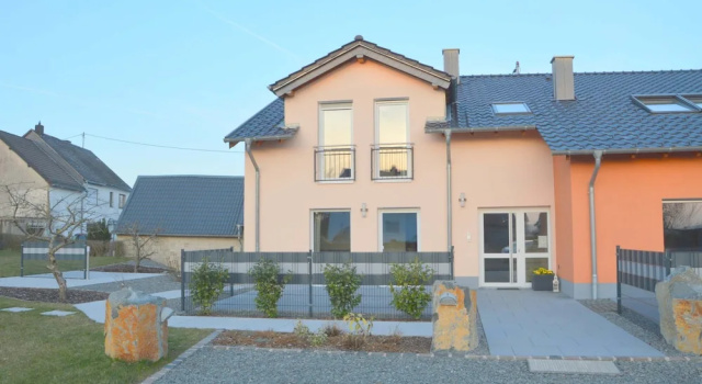 Dreamy Holiday Home in Ellscheid With Terrace, Забронировать Дом для отпуска Эльшайд 