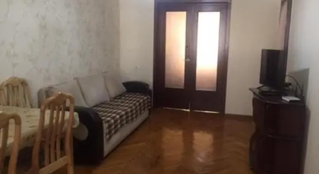 Apt pekini 1, Забронировать Отель Дидубе Тбилиси