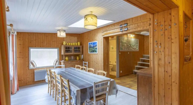 Maison au centre du village, cour privative, au calme, Wi-Fi, cheminée, idéale pour familles. - FR-1-401-234, Забронировать Отель Котре Pyrenees National Park, рядом с Cauterets Baths