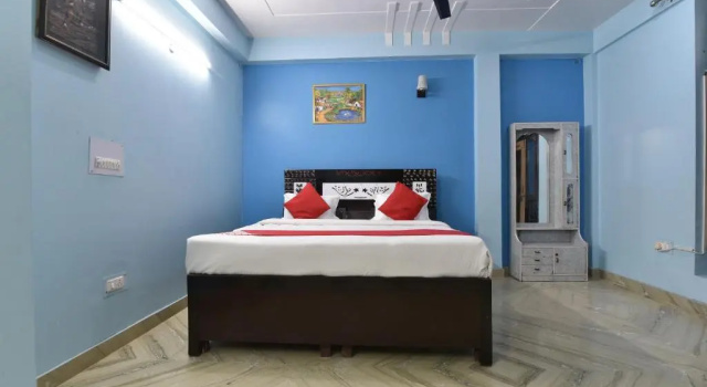 OYO 43148 Hotel Classio