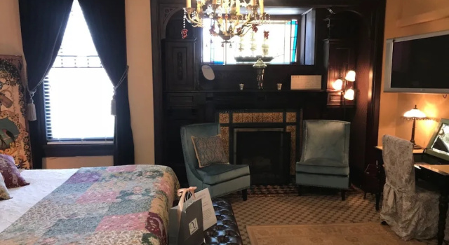 Номер Deluxe с балконом Vandiver Inn