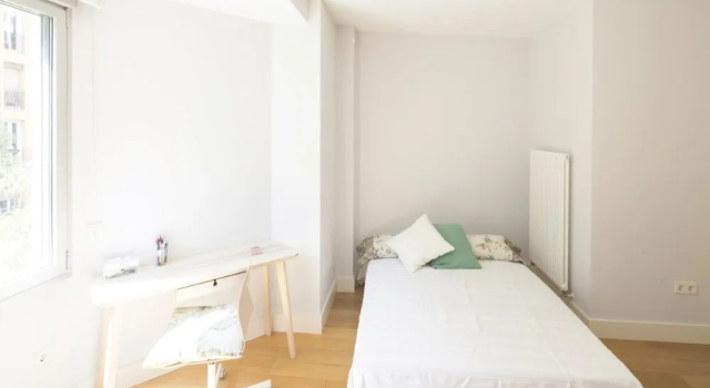 Heima Retiro Park - Ibiza, Забронировать Отель Ретиро Мадрид