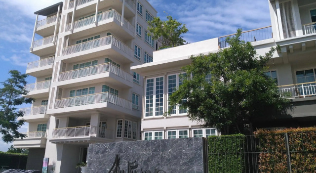 Autumn Hua Hin - The Sunset Room, Rezervați Hotel Khao Takiab Hua Hin, lângă Rajabhakti Park