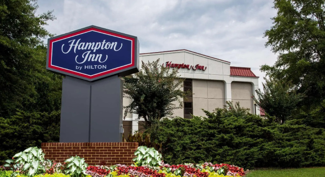 Четырёхместный номер Standard Hampton Inn Lawrenceville