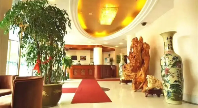GreenTree Inn Yantai Airport Road Ludong University Hotel, Rezerwuj Hotel Hotele w Shandong ze śniadaniem, Śniadanie