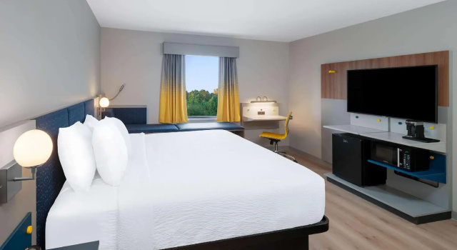 Двухместный номер Standard Microtel Inn & Suites by Wyndham Hot Springs