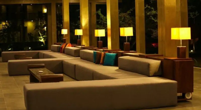 Tropical Life Resort And Spa, Забронировать Курортный отель Отели Округа Галле с парковкой, Парковка