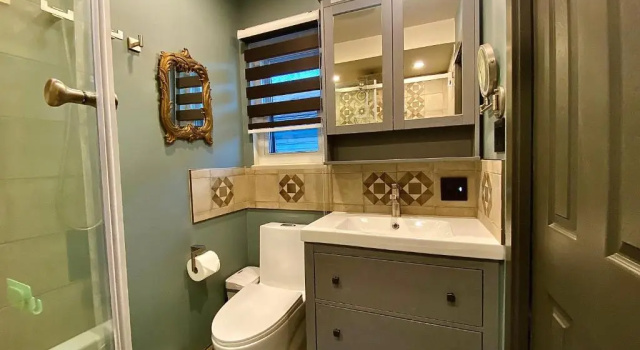 Номер Superior Neocolonial Nouveau Kensington Vacation Home