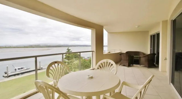 Апартаменты с 3 комнатами Riverside Apartments & Hotel