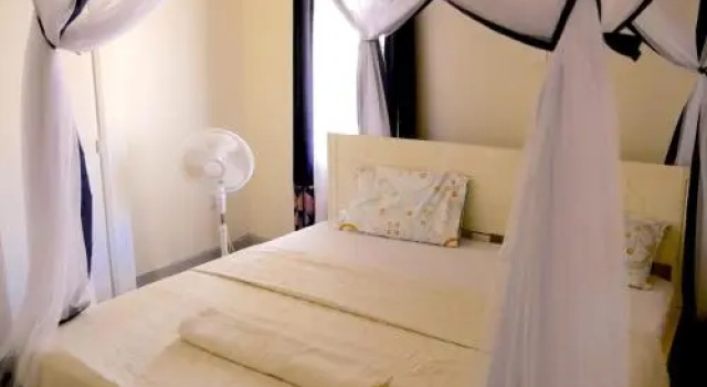 Hotel Acacia City, Забронировать Отель Отели Кампала с завтраком, рядом с Mulago Hospital, Завтраки