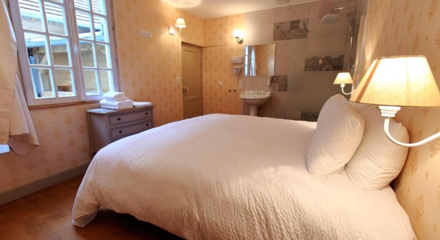 Апартаменты с балконом Hotel Saint Georges