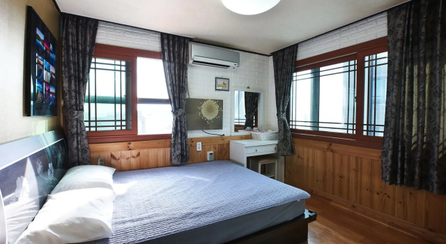 Gudeok Guest House - Hostel