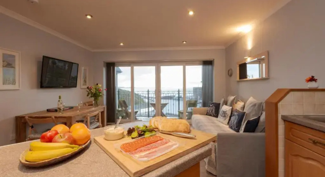 Beachcombers Apartments, Rezervați Apartament Newquay Cornwall