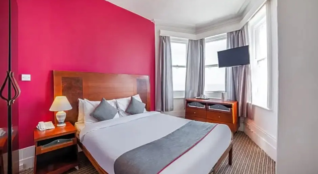 Двухместный номер Standard с красивым видом из окна The Strand Hotel