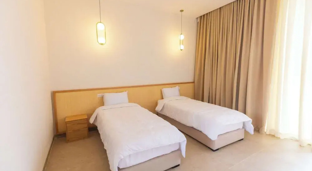 Villa Almaz Marrakech - Palais Exclusif avec Piscine, Spa et Sauna, Забронировать Курортный отель Курортные отели Al Haouz, Курортный отель