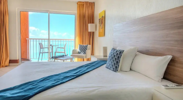Номер Superior Hotel Arawak Beach Resort