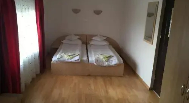 Pensiunea Belvedere, Rezerwuj Hotel Krajowa Dolj