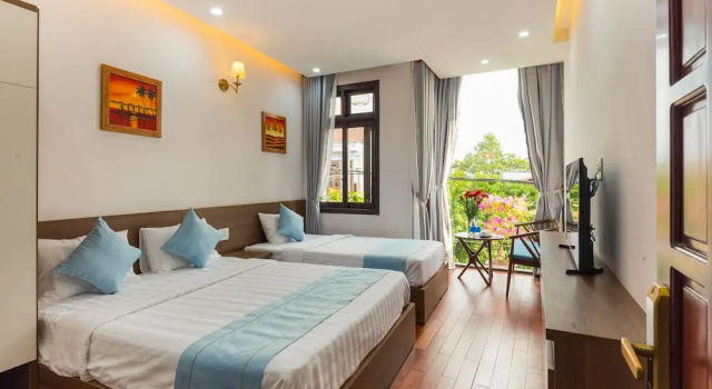 Семейный номер Standard с балконом Bill Ben Homestay Hoi An