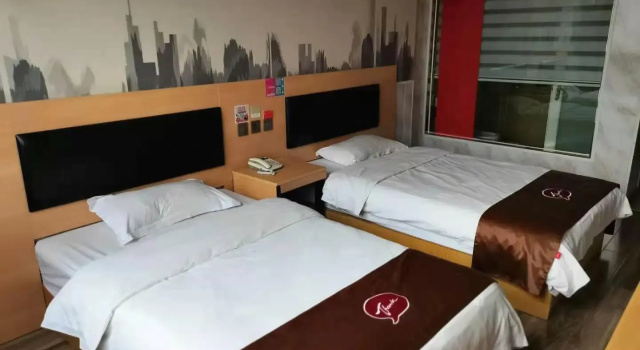 Thank Inn Hotel Anhui Lu'an Huoshan County Long Distance Bus Station