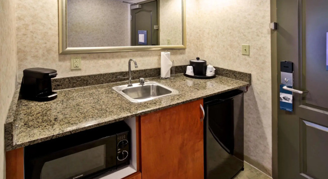Двухместный номер Standard Hampton Inn & Suites Richmond/Virginia Center