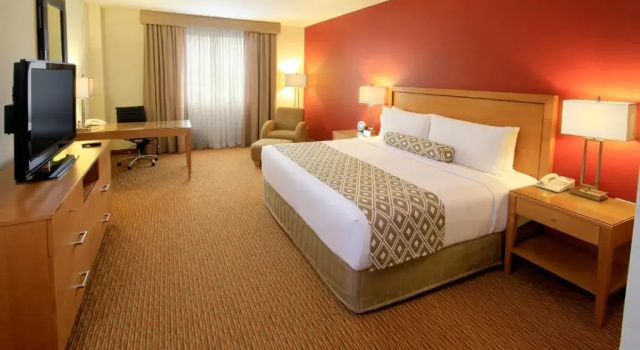 Двухместный номер Standard Crowne Plaza Monterrey Aeropuerto by IHG
