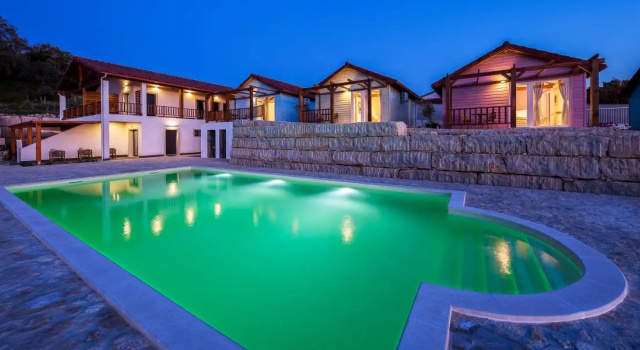 The Olive Hill Guesthouse, Забронировать Отель «постель и завтрак» Баталья 