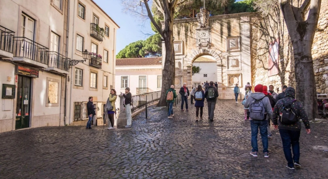 Апартаменты Nomad s Lisbon Castello Flats 2nd Floor