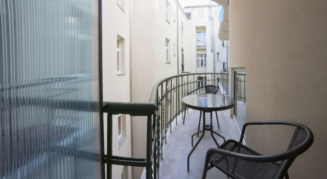 Люкс с балконом Rister Apartments