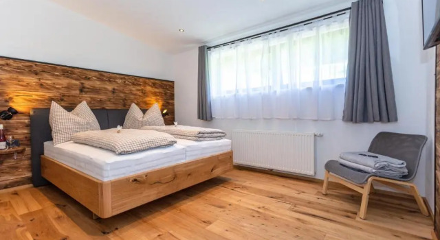 Peholdgut - Natururlaub am Berg, Book Hotel Lofer Saalachtal