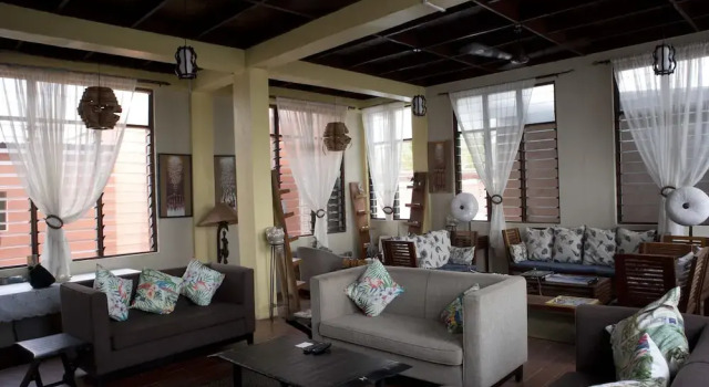 Cliff  Haven Beach Resort, Rezerwuj Ośrodek wypoczynkowy Winneba Central region