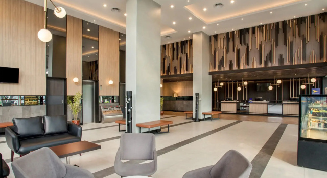 ibis Pontianak City Center, Забронировать Отель Отели Калимантана 3 звезды, 3*