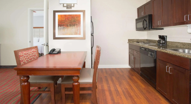 Двухместный люкс Homewood Suites Phoenix Avondale