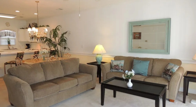Magnolia Place #4847-202, Забронировать Отель Отели Миртл-Бич с парковкой, Парковка