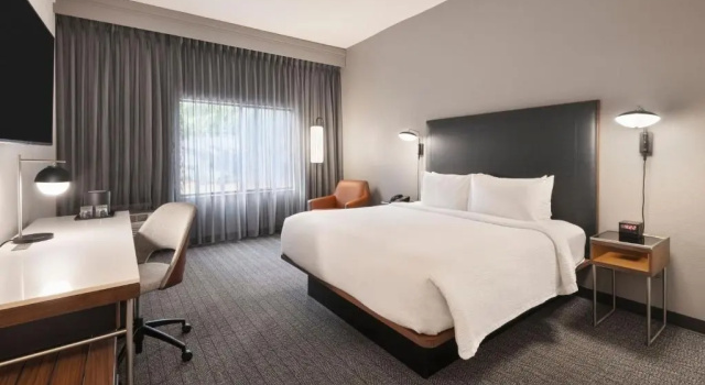 Номер Standard Courtyard by Marriott Burlington