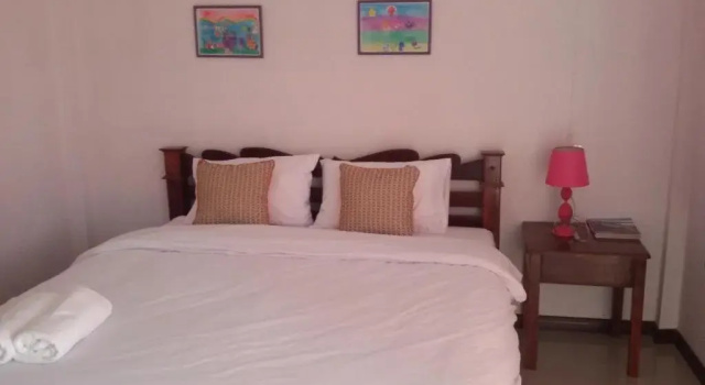 Baan Kwanlada Hotel, Забронировать Отель Ройет Roi Et Province