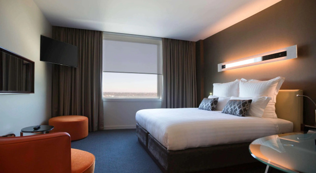 Pullman Sydney Olympic Park, Забронировать Отель Олимпийский парк Сидней, рядом с Samsung Electronics Australia