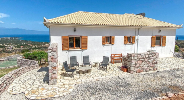 Awesome Home in Koroni With Outdoor Swimming Pool, Wifi and 4 Bedrooms