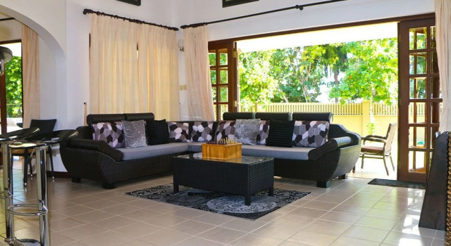 Villa Saint Sauveur, Varaa Villa Praslin Seychellit