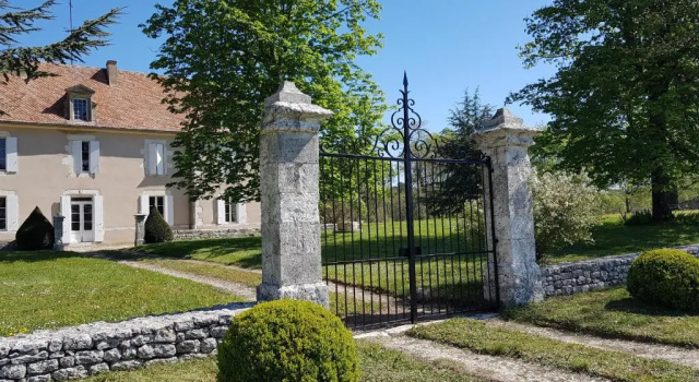 Коттедж с 2 комнатами Domaine et Manoir du Picaud