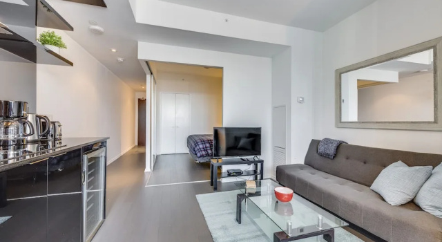 Executive Style 1BR Financial District