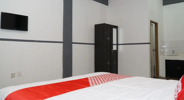 Martha Guest House by OYO Rooms, Забронировать Гостевой дом Отели провинции Восточного Калимантана с парковкой, Парковка