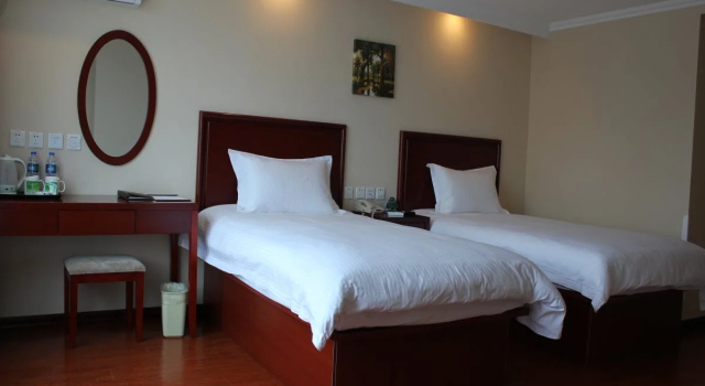 Greentree Inn Liaoning Dalian Development Zone Jinma Road Pedestrian Street Express Hotel