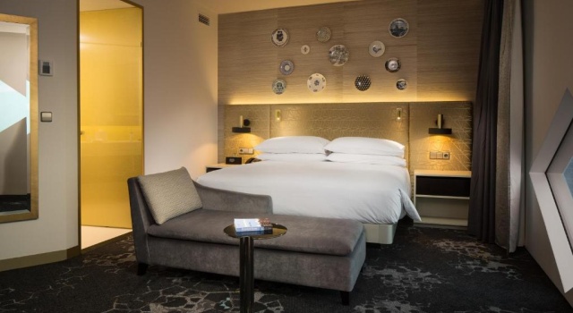 Двухместный Lounge Access Suite Airport View Hilton Amsterdam Airport Schiphol